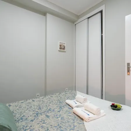 Host Wise - Modern Flats With Stunning Terrace Or Balcony - Central Location Porto Exterior photo
